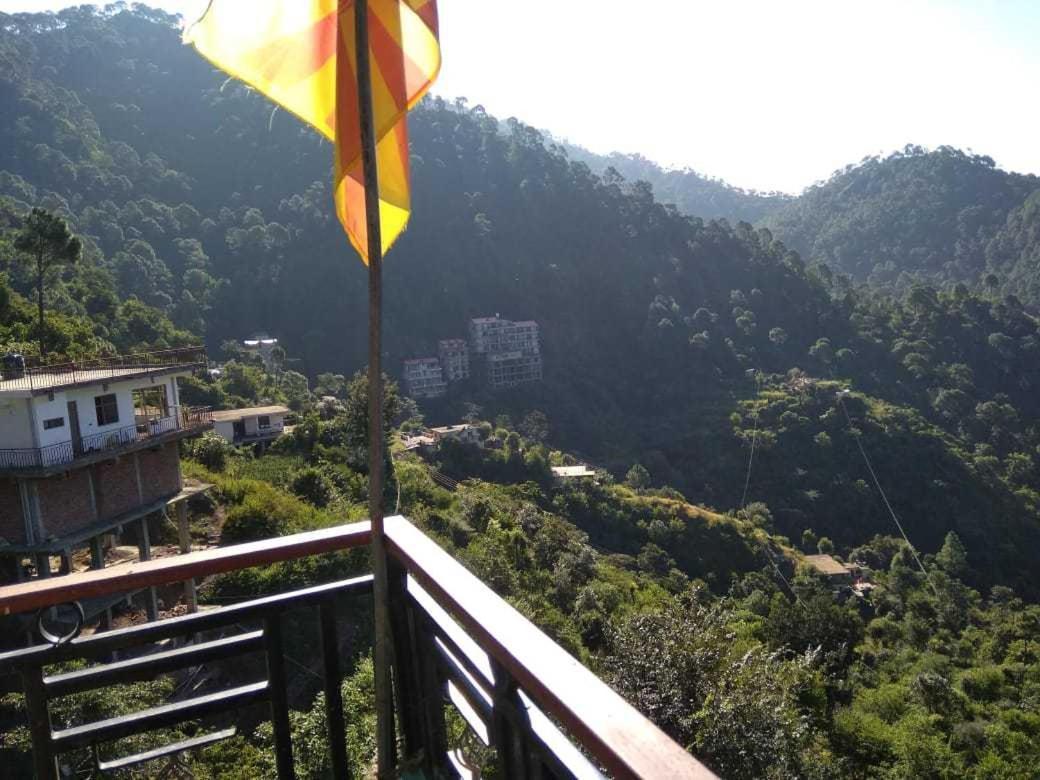 Satyam Home Stay Kasauli Dharampur Экстерьер фото